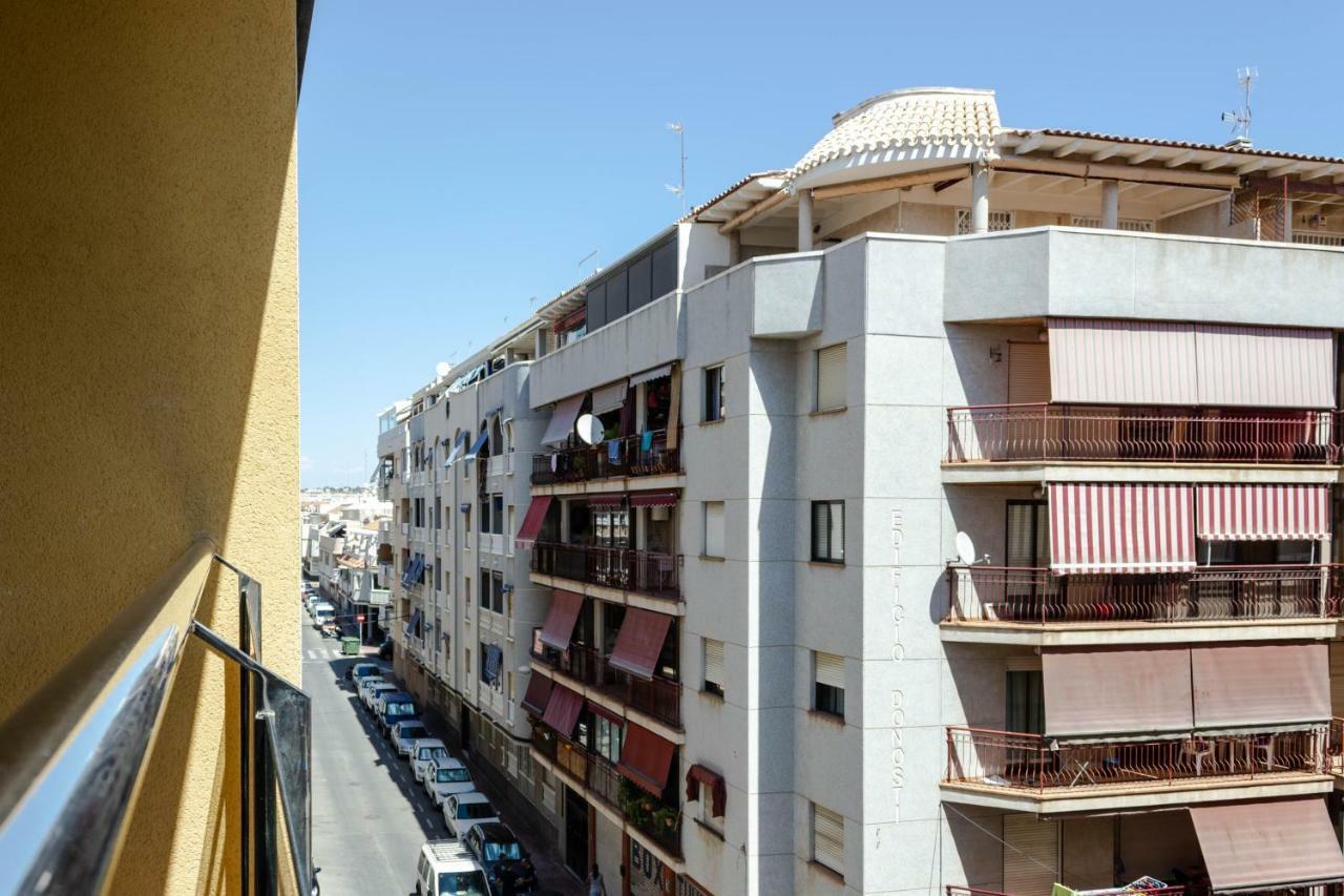 Apartamentos Imperator Torrevieja Eksteriør bilde