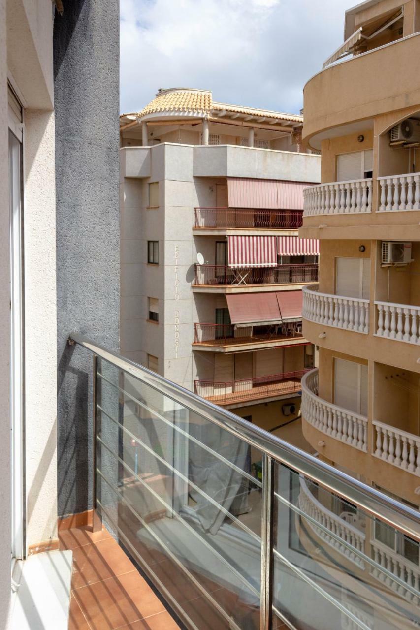 Apartamentos Imperator Torrevieja Eksteriør bilde